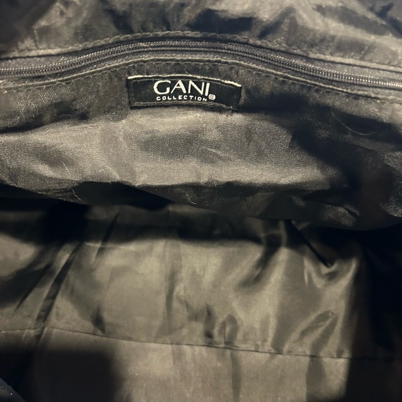 Faux Leather Weekender Travel Black Duffle Bag Excellent Clean Condition - Picture 11 of 16